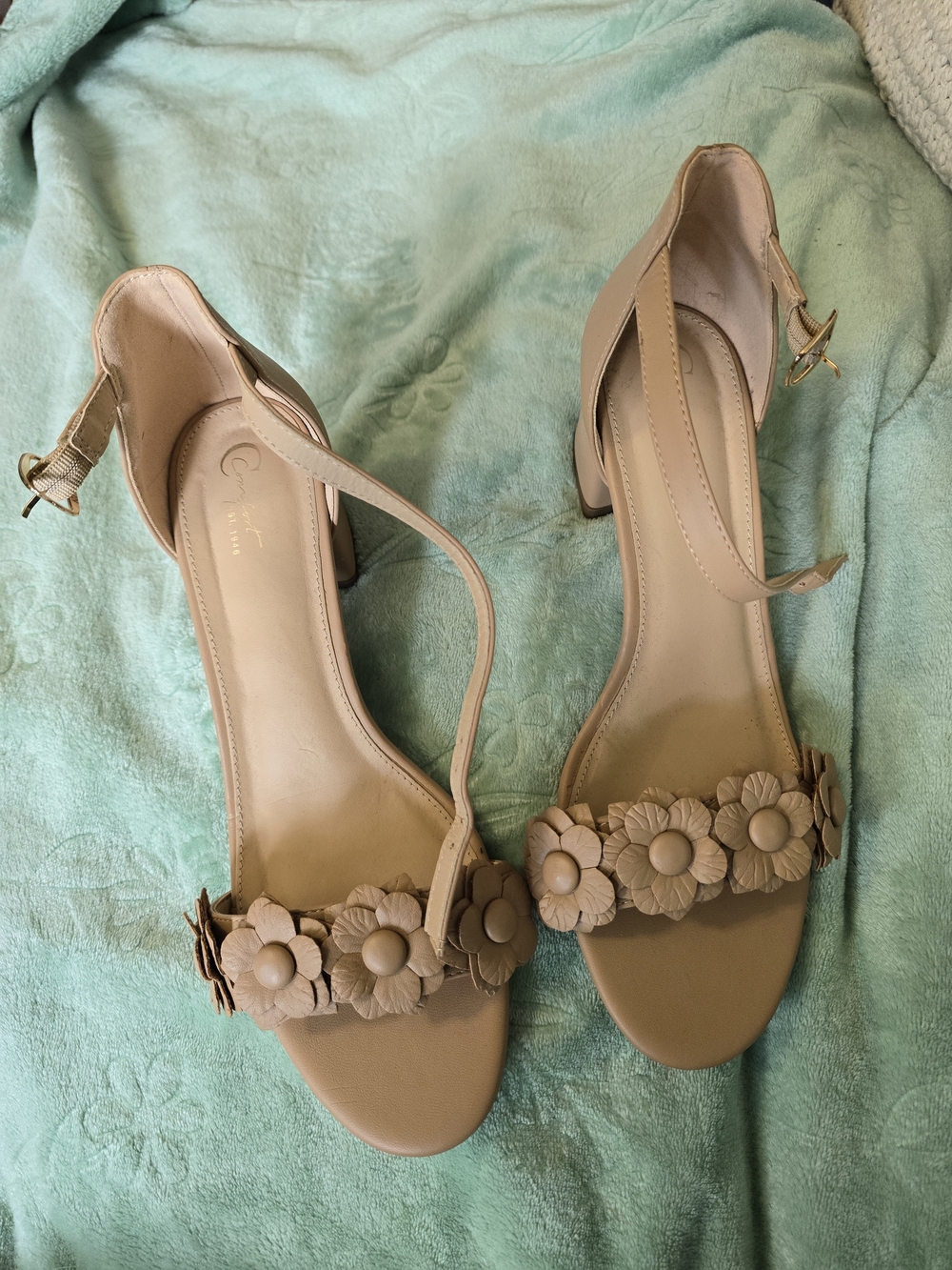 Neutral Floral Ankle-Strap Block Heels in Beige - Picture 11 of 11